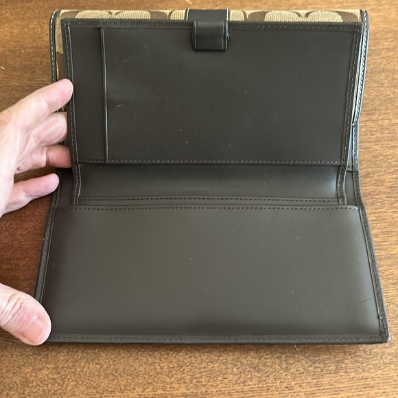 Coach Brown Slim Envelope Signature Wallet - Picture 5 of 7